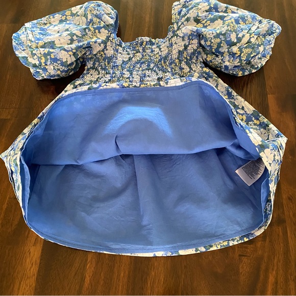 Janie and Jack Natalie Smocked Bubble Sleeves Dress - Picture 7 of 12